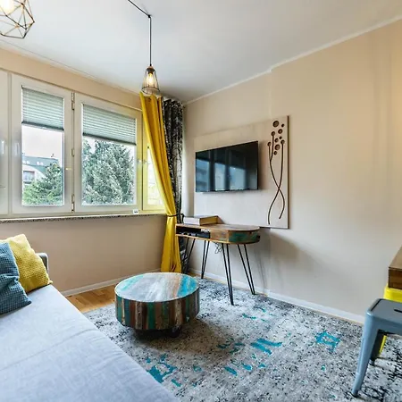 Апартаменты Locum - Old Town - Car Park *