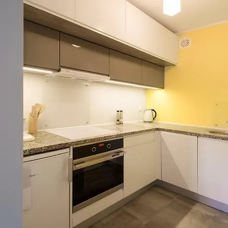 Locum - Old Town - Car Park Breslavia